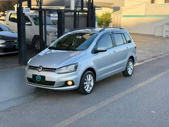 VOLKSWAGEN SPACEFOX 1.6 MSI COMFORTLINE 8V FLEX 4P MANUAL VOLKSWAGEN SPACEFOX 1.6 MSI COMFORTLINE 8V FLEX 4P MANUAL